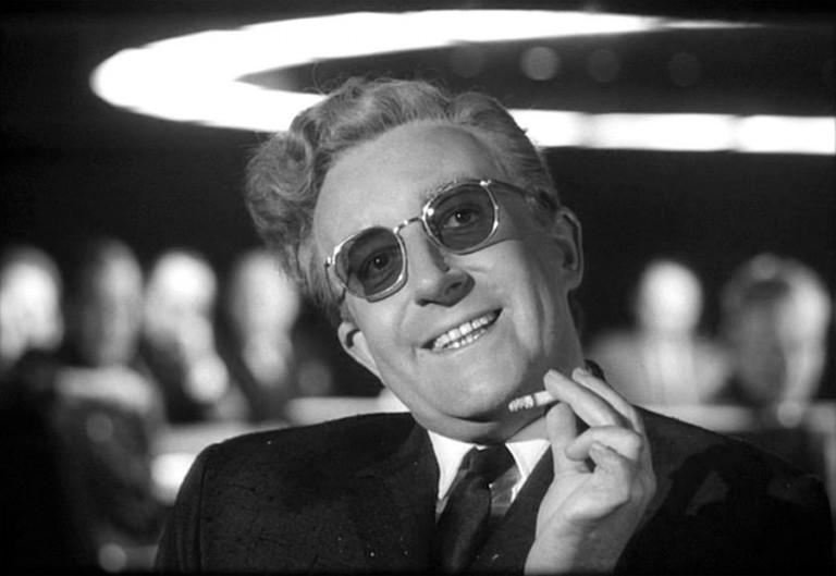 Dr.-Strangelove-768x529